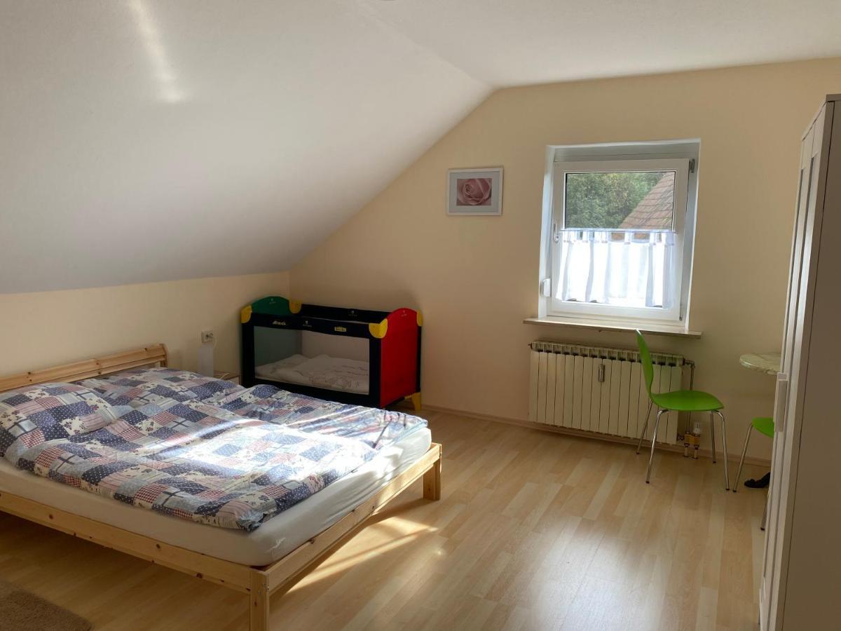 Gasthof Zur Sagemuhle Apartment Hiltpoltstein Luaran gambar